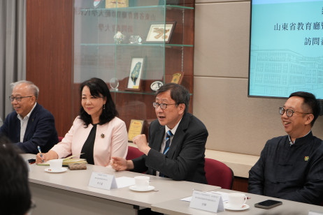 教大校長李子建博彩论坛新闻教授在會談中總結合作成果